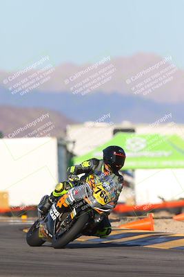 media/Dec-05-2024-Racers Edge (Thu) [[e102e0690b]]/3-B Group/Session 5 (Turn 16)/